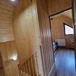 Rodzinne Pod Jaworem - Z Placem Zabaw, Ogniskiem Hébergement de vacances *