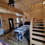 Hébergement de vacances Rodzinne Pod Jaworem - Z Placem Zabaw, Ogniskiem *