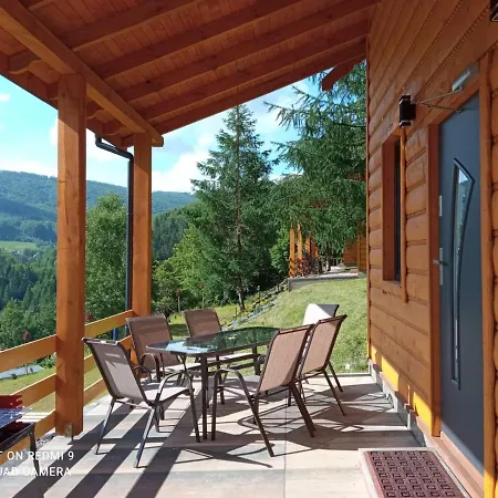 Pod Jaworem Feriehus *