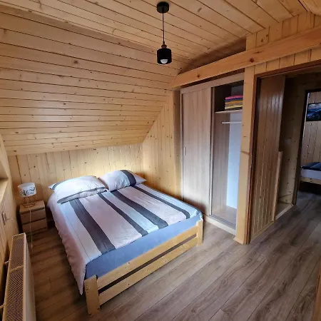 Domki Pod Jaworem Dom wakacyjny