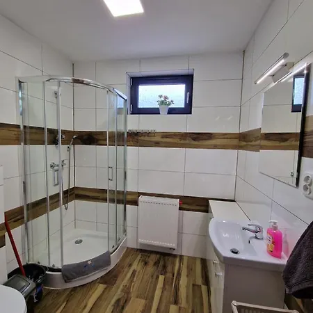 Pod Jaworem Holiday home Brenna