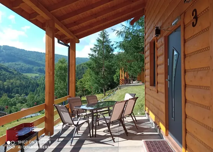 Pod Jaworem Holiday home *